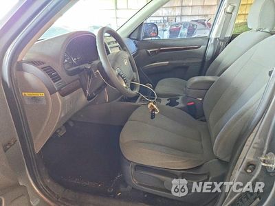 Zdjęcie 7 z 13 samochodu: 2010 HYUNDAI SANTA FE GLS VIN:5NMSG3AB5AH394585 - miniatura