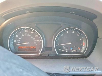 Zdjęcie 9 z 13 samochodu: 2004 BMW X3 3.0I VIN:WBXPA93444WA65635 - miniatura