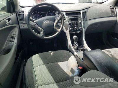 Zdjęcie 8 z 12 samochodu: 2014 HYUNDAI SONATA GLS VIN:5NPEB4AC3EH905682 - miniatura