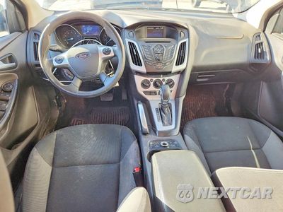 Zdjęcie 8 z 12 samochodu: 2014 FORD FOCUS SE VIN:1FADP3F24EL155993 - miniatura