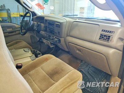 Zdjęcie 8 z 12 samochodu: 2003 FORD F250 SUPER DUTY VIN:1FTNW21F63EA96923 - miniatura