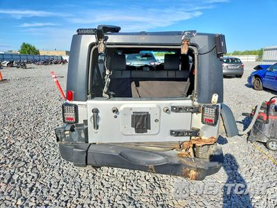 Zdjęcie 6 z 12 samochodu: 2009 JEEP WRANGLER UNLIMITED X VIN:1J4GZ39139L710551 - miniatura