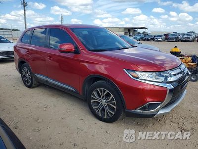 Czwarte zdjęcie samochodu z boku: 2017 MITSUBISHI OUTLANDER SE VIN:JA4AD3A34HZ053143 - miniatura