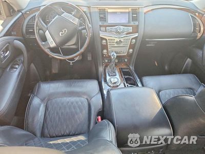 Zdjęcie 8 z 13 samochodu: 2019 INFINITI QX80 LUXE VIN:JN8AZ2NC9K9460933 - miniatura