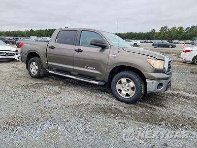 Czwarte zdjęcie samochodu z boku: 2008 TOYOTA TUNDRA SR5 VIN:5TFDV54158X057929 - miniatura