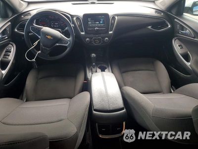 Zdjęcie 8 z 12 samochodu: 2018 CHEVROLET MALIBU LT VIN:1G1ZD5ST0JF270014 - miniatura