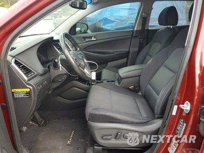 Zdjęcie 7 z 12 samochodu: 2018 HYUNDAI TUCSON VALUE VIN:KM8J33A23JU819488 - miniatura