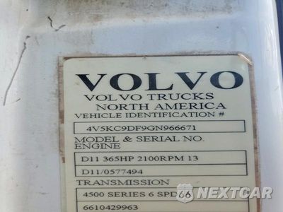 Zdjęcie 11 z 13 samochodu: 2016 VOLVO VHD ROLL-OFF CONTAINER TRUCK VIN:4V5KC9DF9GN966671 - miniatura