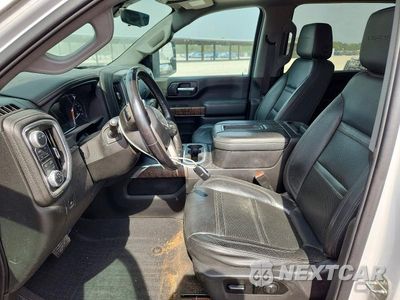 Zdjęcie 7 z 12 samochodu: 2021 GMC SIERRA K2500 DENALI VIN:1GT49REY6MF119037 - miniatura