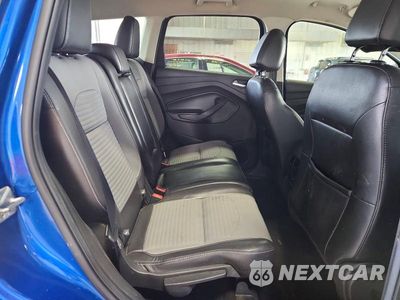 Zdjęcie 11 z 13 samochodu: 2017 FORD ESCAPE SE VIN:1FMCU9GD3HUC17394 - miniatura