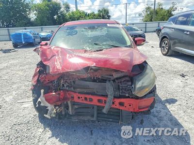 Piąte zdjęcie samochodu w środku: 2014 FORD FOCUS TITANIUM VIN:1FADP3J27EL153193 - miniatura