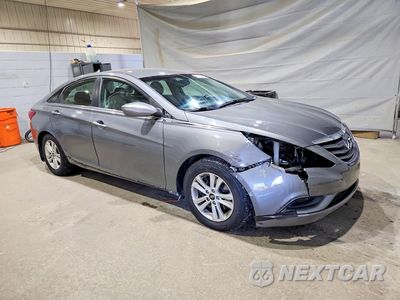 Czwarte zdjęcie samochodu z boku: 2013 HYUNDAI SONATA GLS VIN:5NPEB4AC4DH704078 - miniatura