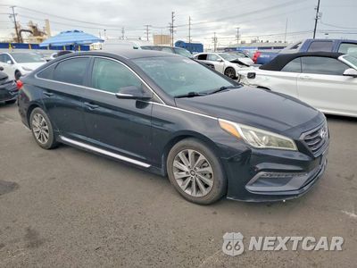 Czwarte zdjęcie samochodu z boku: 2015 HYUNDAI SONATA SPORT VIN:5NPE34AFXFH254057 - miniatura