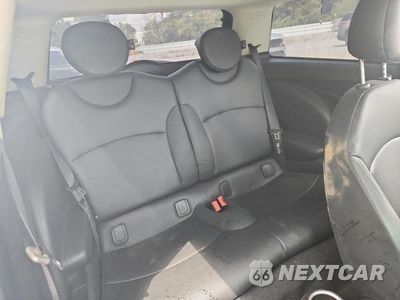 Zdjęcie 10 z 13 samochodu: 2011 MINI COOPER S VIN:WMWSV3C56BTY10444 - miniatura