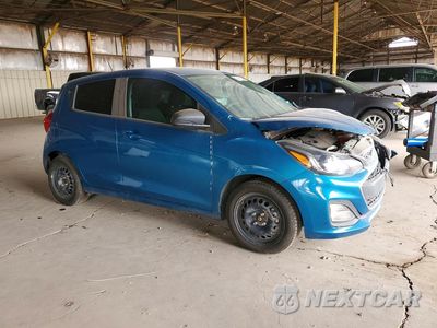 Czwarte zdjęcie samochodu z boku: 2021 CHEVROLET SPARK LS VIN:KL8CB6SA9MC703948 - miniatura