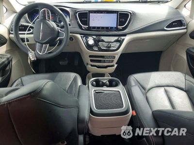 Zdjęcie 8 z 12 samochodu: 2022 CHRYSLER PACIFICA TOURING L VIN:2C4RC1BG4NR129581 - miniatura