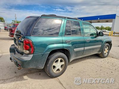 Trzecie zdjęcie samochodu z tyłu: 2005 CHEVROLET TRAILBLAZER LS VIN:1GNDT13S152198196 - miniatura