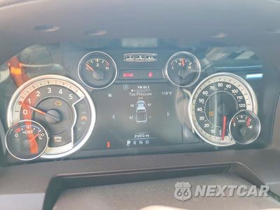 Zdjęcie 9 z 13 samochodu: 2018 RAM 2500 LARAMIE VIN:3C6UR5KL0JG179270 - miniatura