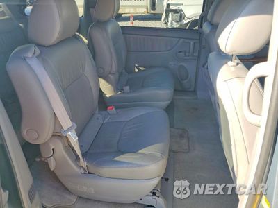 Zdjęcie 11 z 13 samochodu: 2010 TOYOTA SIENNA XLE VIN:5TDYK4CC0AS312697 - miniatura