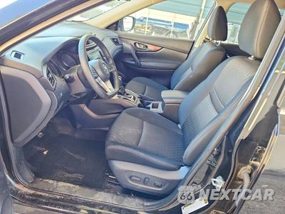 Zdjęcie 7 z 13 samochodu: 2019 NISSAN ROGUE SV VIN:KNMAT2MT2KP509917 - miniatura
