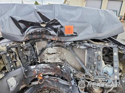 Zdjęcie 11 z 12 samochodu: 2017 CHEVROLET SILVERADO K1500 LT VIN:3GCUKREC5HG197094 - miniatura