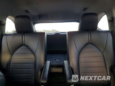 Zdjęcie 10 z 13 samochodu: 2022 TOYOTA HIGHLANDER XLE VIN:5TDGZRAH2NS125728 - miniatura