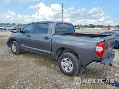 Drugie zdjęcie samochodu z przodu: 2017 TOYOTA TUNDRA CREWMAX SR5 VIN:5TFEM5F12HX119954 - miniatura