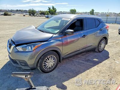 2019 NISSAN KICKS S 3N1CP5CU3KL532047 - główne zdjęcie licytacji z USA - miniatura