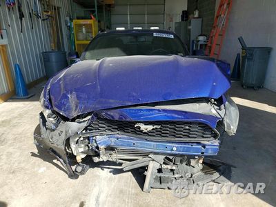 Piąte zdjęcie samochodu w środku: 2015 FORD MUSTANG VIN:1FA6P8TH3F5322512 - miniatura