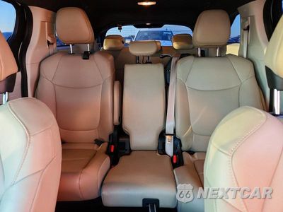 Zdjęcie 10 z 14 samochodu: 2023 TOYOTA SIENNA XLE VIN:5TDJRKEC7PS155483 - miniatura