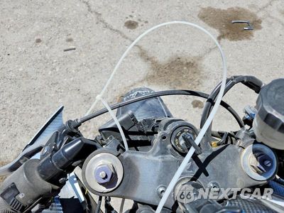 Zdjęcie 7 z 9 samochodu: 2012 HONDA CBR600 RR VIN:JH2PC4047CK501127 - miniatura