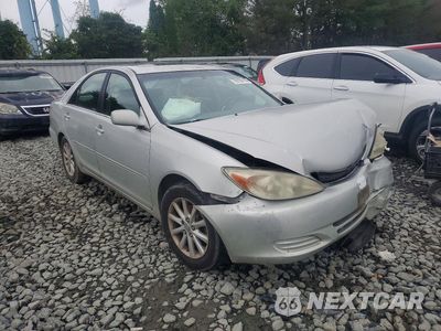 Czwarte zdjęcie samochodu z boku: 2002 TOYOTA CAMRY XLE V6 VIN:4T1BF30K82U537913 - miniatura