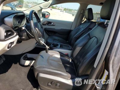 Zdjęcie 7 z 13 samochodu: 2020 CHRYSLER PACIFICA TOURING L VIN:2C4RC1BG1LR125579 - miniatura