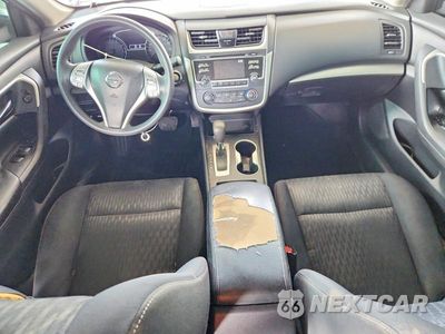 Zdjęcie 8 z 12 samochodu: 2017 NISSAN ALTIMA 2.5 S VIN:1N4AL3AP3HC254973 - miniatura