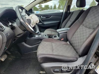 Zdjęcie 7 z 13 samochodu: 2018 NISSAN ROGUE SPORT SV VIN:JN1BJ1CR9JW292383 - miniatura