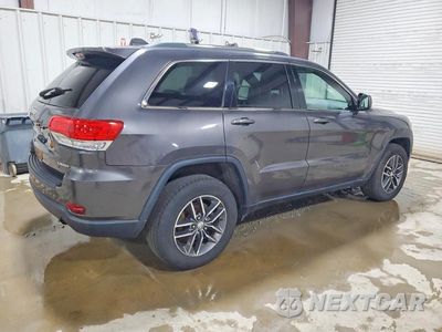 Trzecie zdjęcie samochodu z tyłu: 2018 JEEP GRAND CHEROKEE LAREDO VIN:1C4RJFAG4JC403708 - miniatura