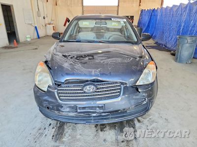Piąte zdjęcie samochodu w środku: 2010 HYUNDAI ACCENT GLS VIN:KMHCN4AC7AU399462 - miniatura