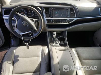 Zdjęcie 8 z 13 samochodu: 2015 TOYOTA HIGHLANDER HYBRID LIMITED VIN:5TDDCRFH8FS011814 - miniatura