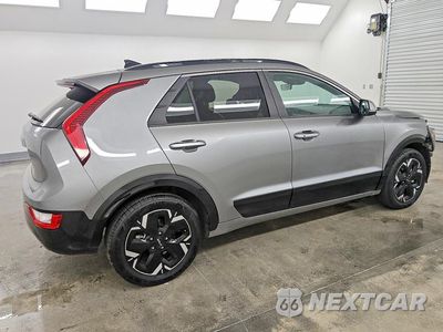 Trzecie zdjęcie samochodu z tyłu: 2024 KIA NIRO WIND VIN:KNDCR3L13R5097834 - miniatura