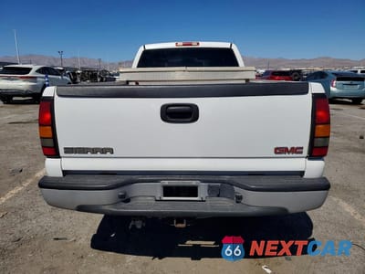 Zdjęcie 6 z 12 samochodu: 2005 GMC NEW SIERRA C1500 VIN:1GTEC14V45Z900315 - miniatura