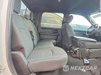 Zdjęcie 10 z 13 samochodu: 2023 RAM 3500 TRADESMAN VIN:3C63RRGL1PG521068 - miniatura