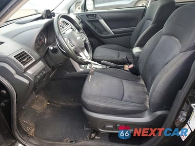 Zdjęcie 7 z 12 samochodu: 2017 SUBARU FORESTER 2.5I PREMIUM VIN:JF2SJAEC5HH417028 - miniatura