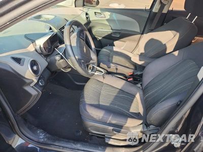 Zdjęcie 7 z 12 samochodu: 2016 CHEVROLET SONIC LT VIN:1G1JC5SH1G4147936 - miniatura