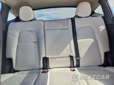 Zdjęcie 10 z 14 samochodu: 2023 TESLA MODEL Y VIN:7SAYGDEE3PF639255 - miniatura