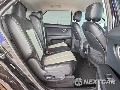 Zdjęcie 11 z 13 samochodu: 2022 HYUNDAI IONIQ 5 SE VIN:KM8KM4AE6NU052193 - miniatura