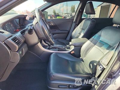 Zdjęcie 7 z 12 samochodu: 2017 HONDA ACCORD SPORT SPECIAL EDITION VIN:1HGCR2F10HA299723 - miniatura