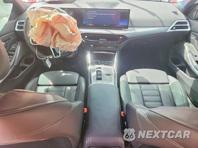 Zdjęcie 8 z 12 samochodu: 2025 BMW 330I VIN:3MW69CW07S8F01658 - miniatura