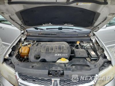 Zdjęcie 12 z 13 samochodu: 2011 DODGE JOURNEY LUX VIN:3D4PH9FG3BT523084 - miniatura