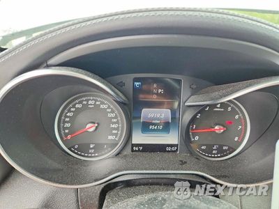 Zdjęcie 9 z 13 samochodu: 2016 MERCEDES-BENZ C 300 4MATIC VIN:55SWF4KB8GU134182 - miniatura