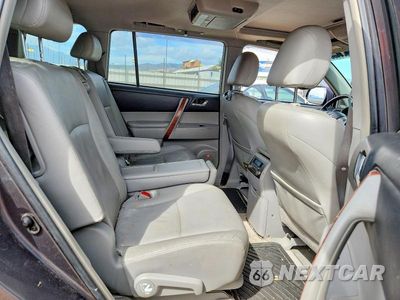 Zdjęcie 10 z 12 samochodu: 2008 TOYOTA HIGHLANDER LIMITED VIN:JTEES42A382009347 - miniatura
